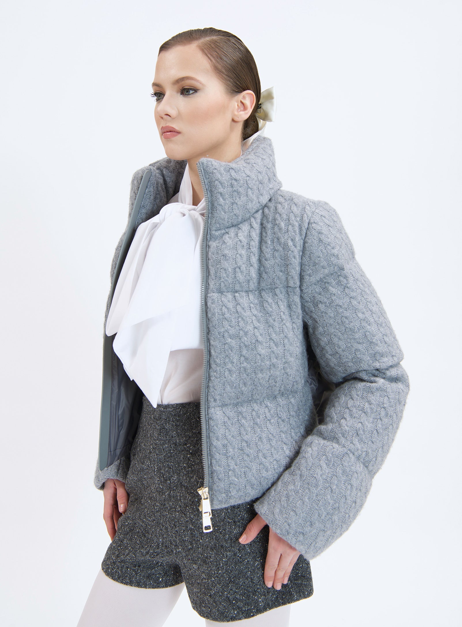 OXFORD CABLE KNIT CASHMERE | CABLE KNIT CASHMERE CROPPED PUFFER